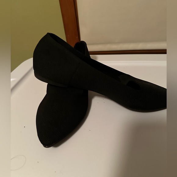 Never worn comfort foam black flats - soft bottom and very comfortable! - Picture 3 of 5